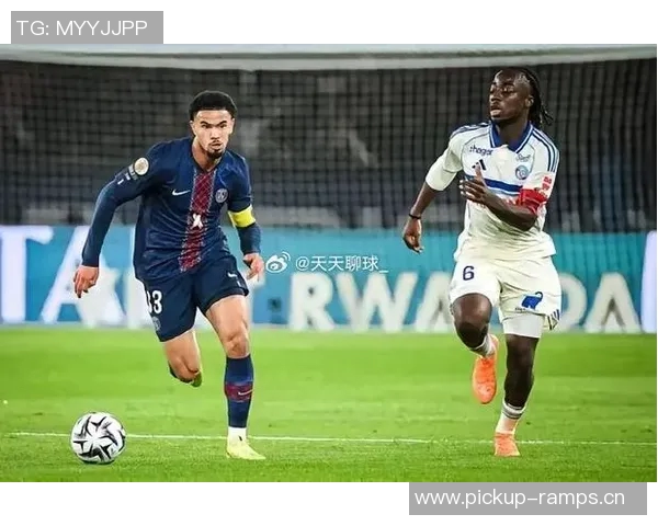 巴黎防线失误频频潘尼切利再进一球斯特拉斯堡扩大领先优势