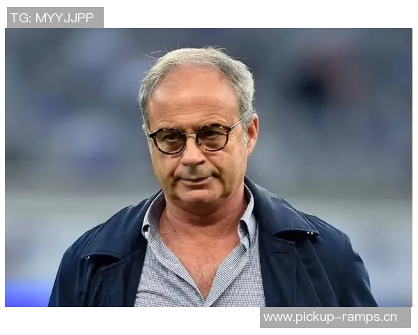 坎波斯回忆两年前欧冠赛日小埃梅里与马尤卢的数学课堂趣事